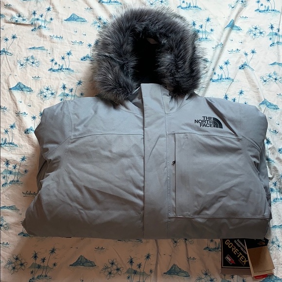 The North Face Mens Defdown GTX Parka Jacket - Picture 11 of 11